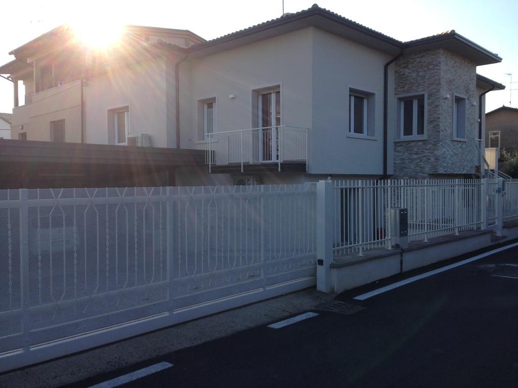 Casa Armonia Apartment Peschiera del Garda Exterior foto